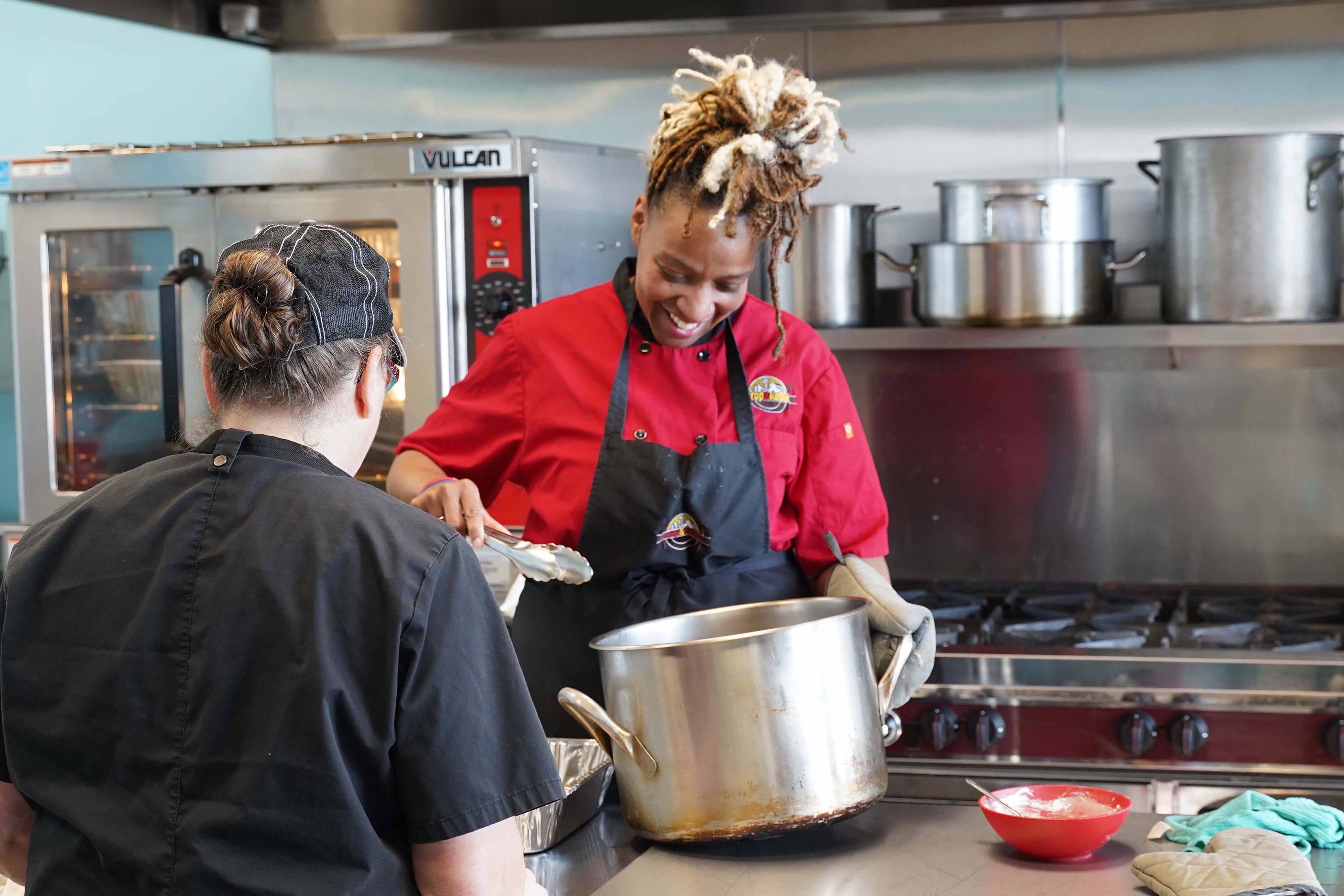 Watch the FoodHub video